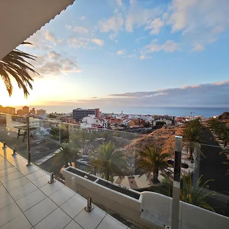 Modern Panoramic With Pool & Terrace * プエルト・デ・ラ・クルス