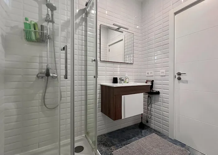 Semesterbostad Modern Panoramic With Pool & Terrace *